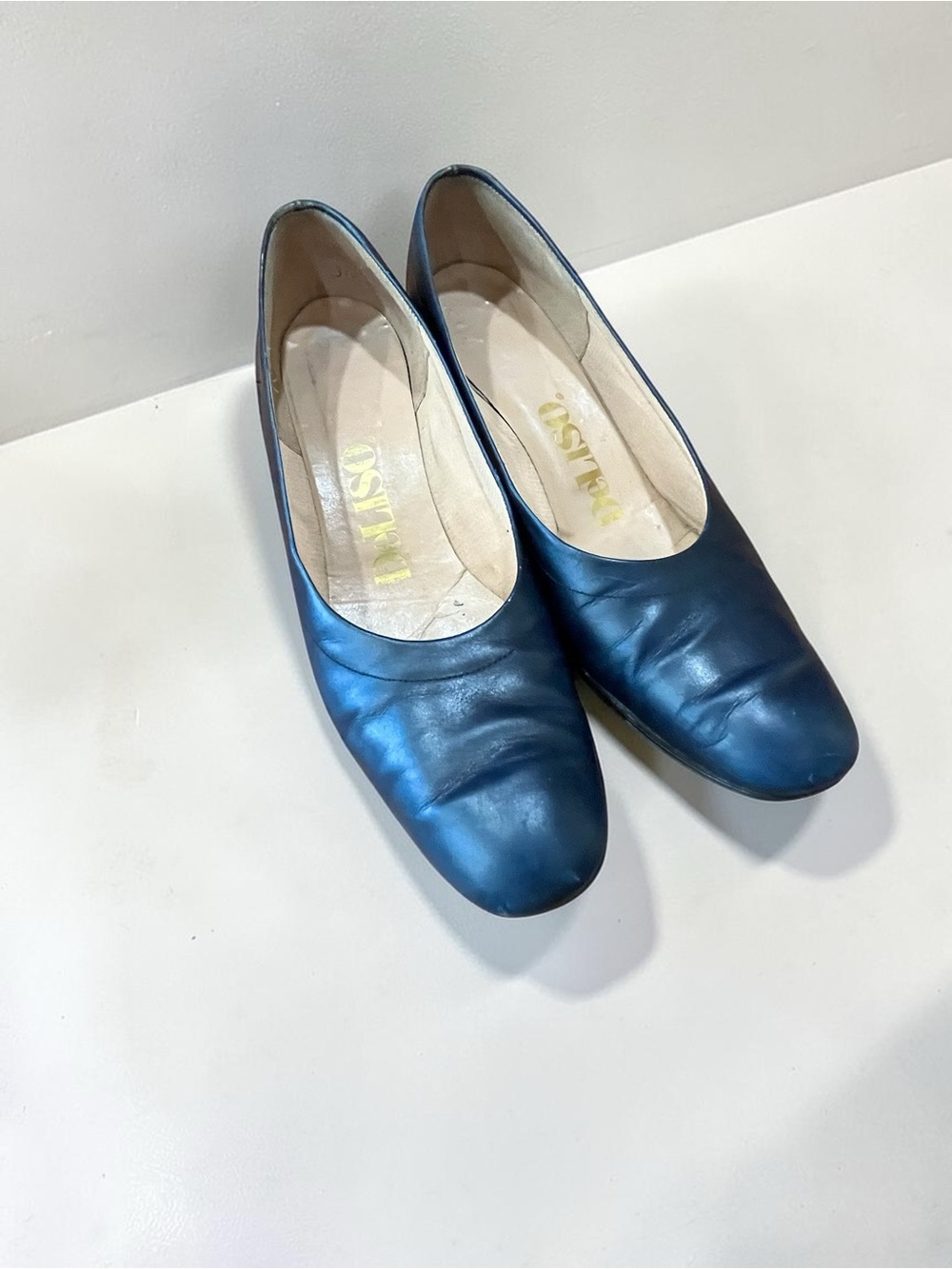 Delish Debs mod navy blue almond toe kitten heels-8.5